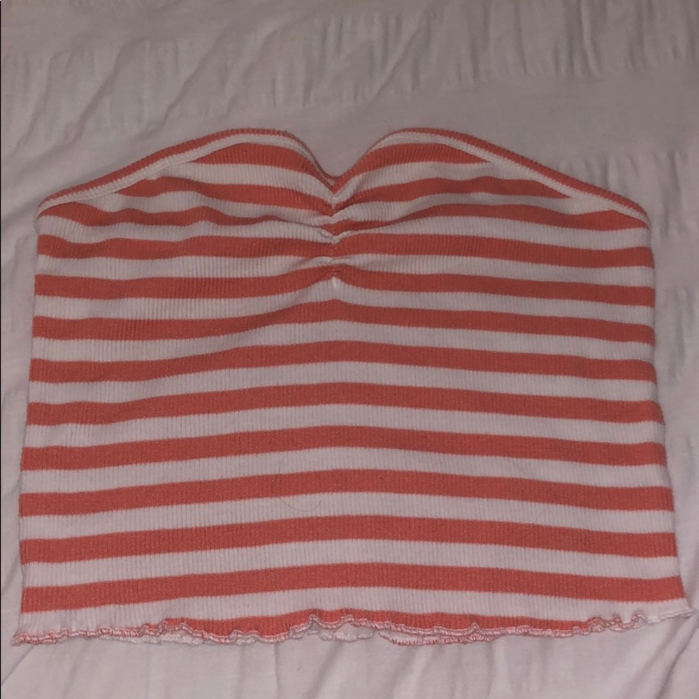 strapless top